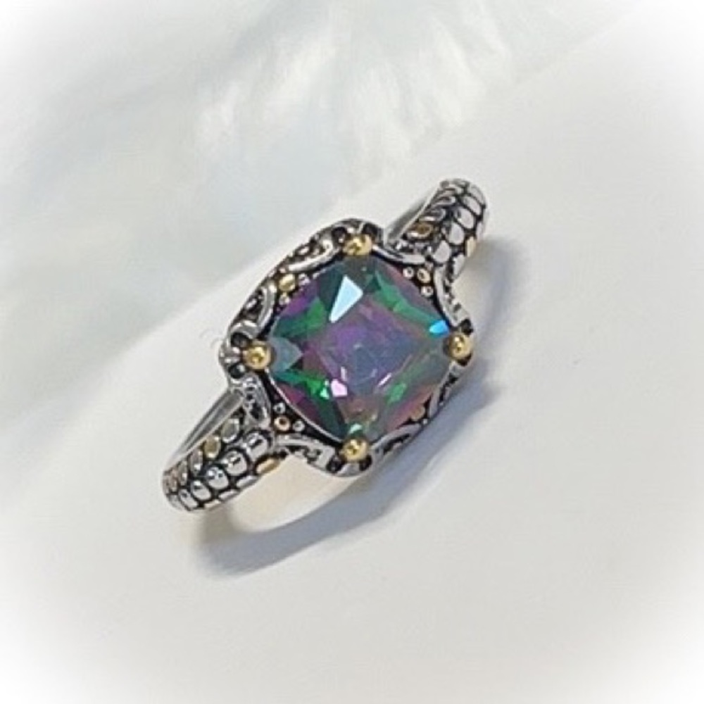 Sterling Silver Celtic Rainbow Topaz Cushion CZ - Picture 9 of 9